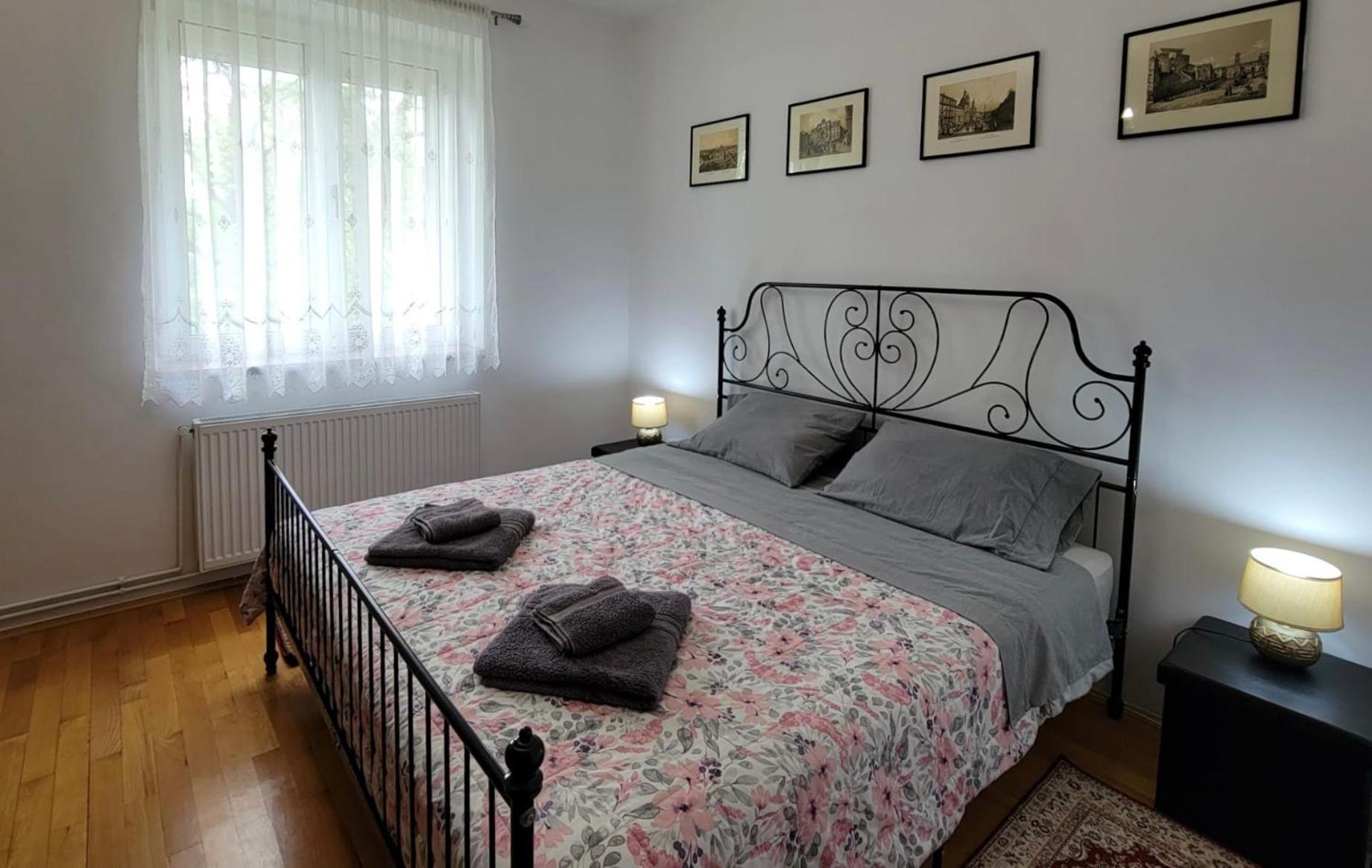 Traveler'S Retreat Apartment Brasov Ngoại thất bức ảnh